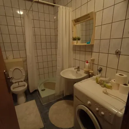 Studio Apartment Aila Apartman *